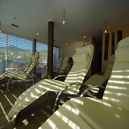 Plan De Corones Aparthotel